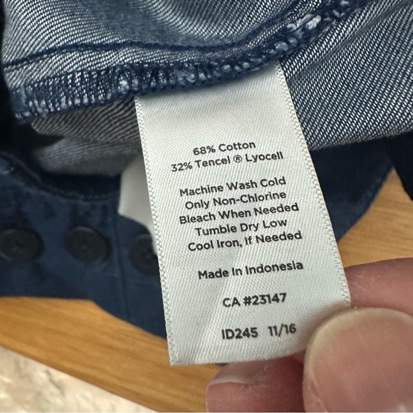 Talbots Wide Leg Sailor Lightweight Chambray Trouser Pants, Size 10 Petite, Blue - Picture 8 of 8